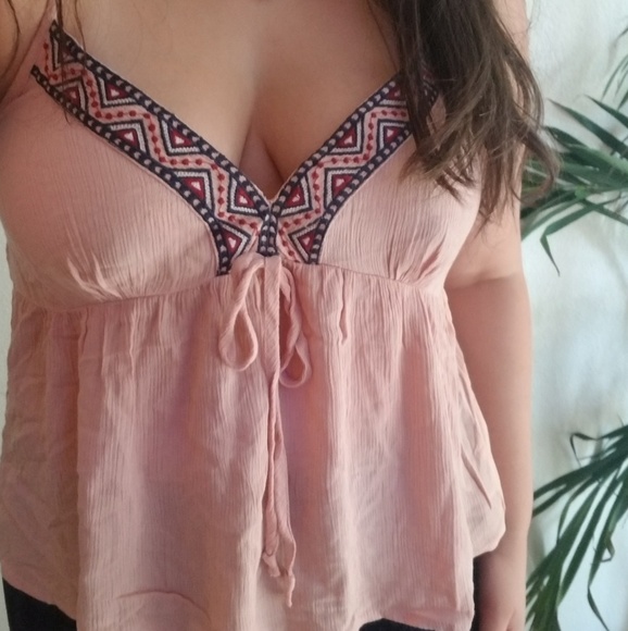 Boho embroidered tank - Picture 3 of 3
